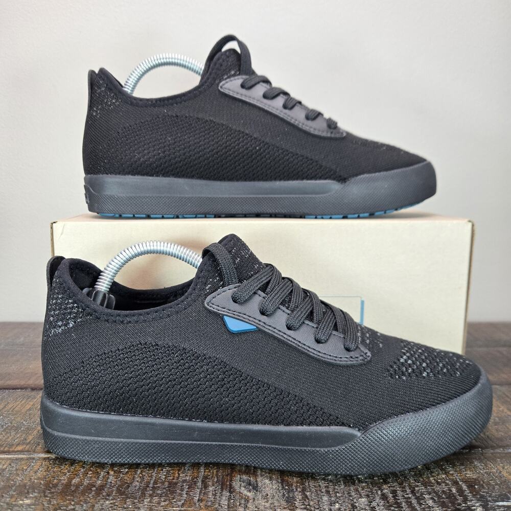 Vessi Weekend Sneaker Womens Size 7 Waterproof Shoes Asphalt Black Black Mens 6